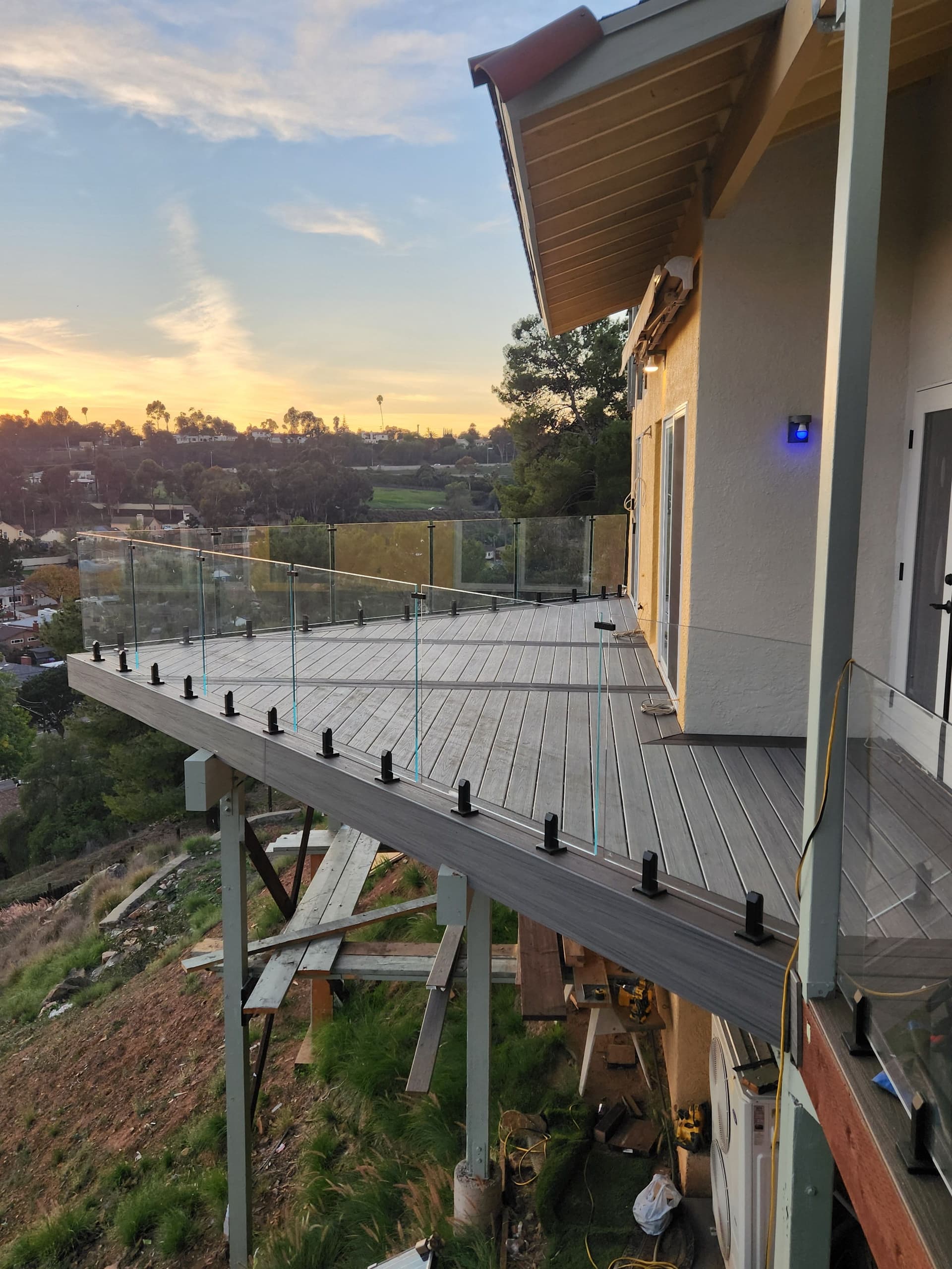 Gallery photos for Stunning Trex Deck with Glass Railing in Spring Valley CA: Image #2