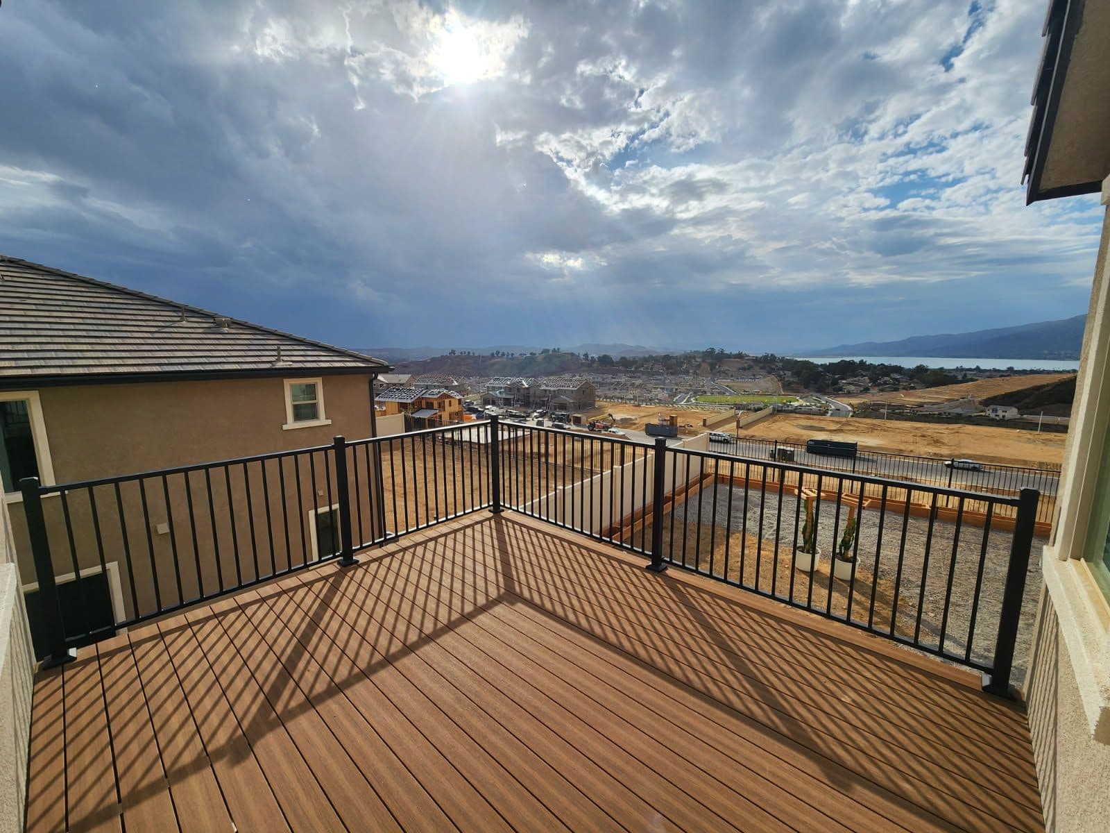 Gallery photos for Stunning Second-Story Deck with Scenic Views: Image #1
