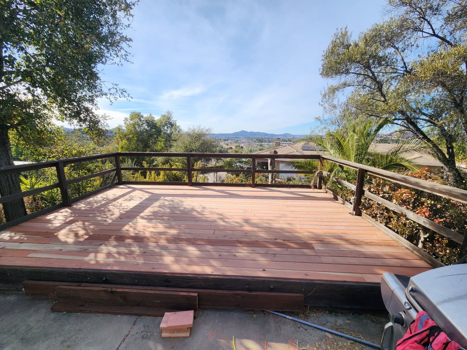 Elegant Redwood Deck in Granite Hills Oasis image
