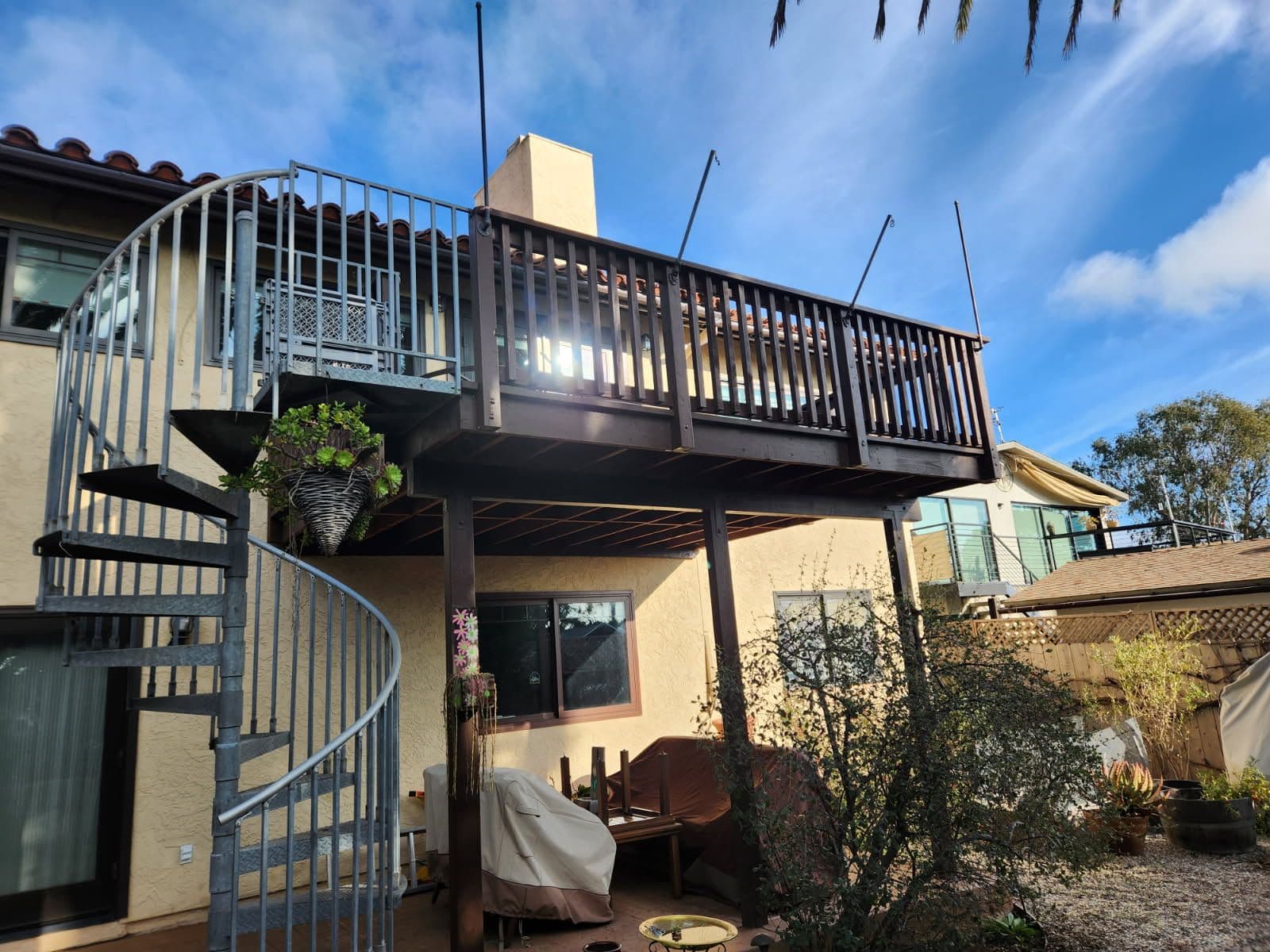 Stylish Second-Story Deck in Solana Beach image