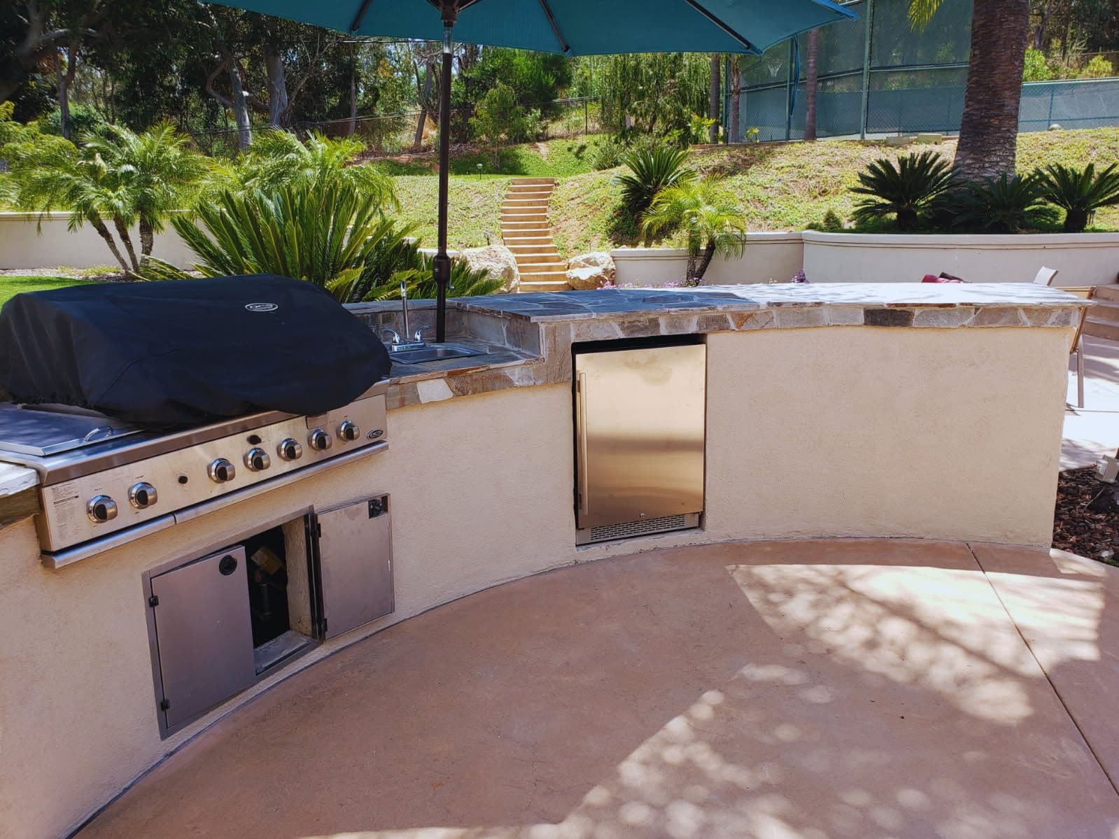 Gallery photos for Stunning Outdoor BBQ Islands in La Costa: Image #1
