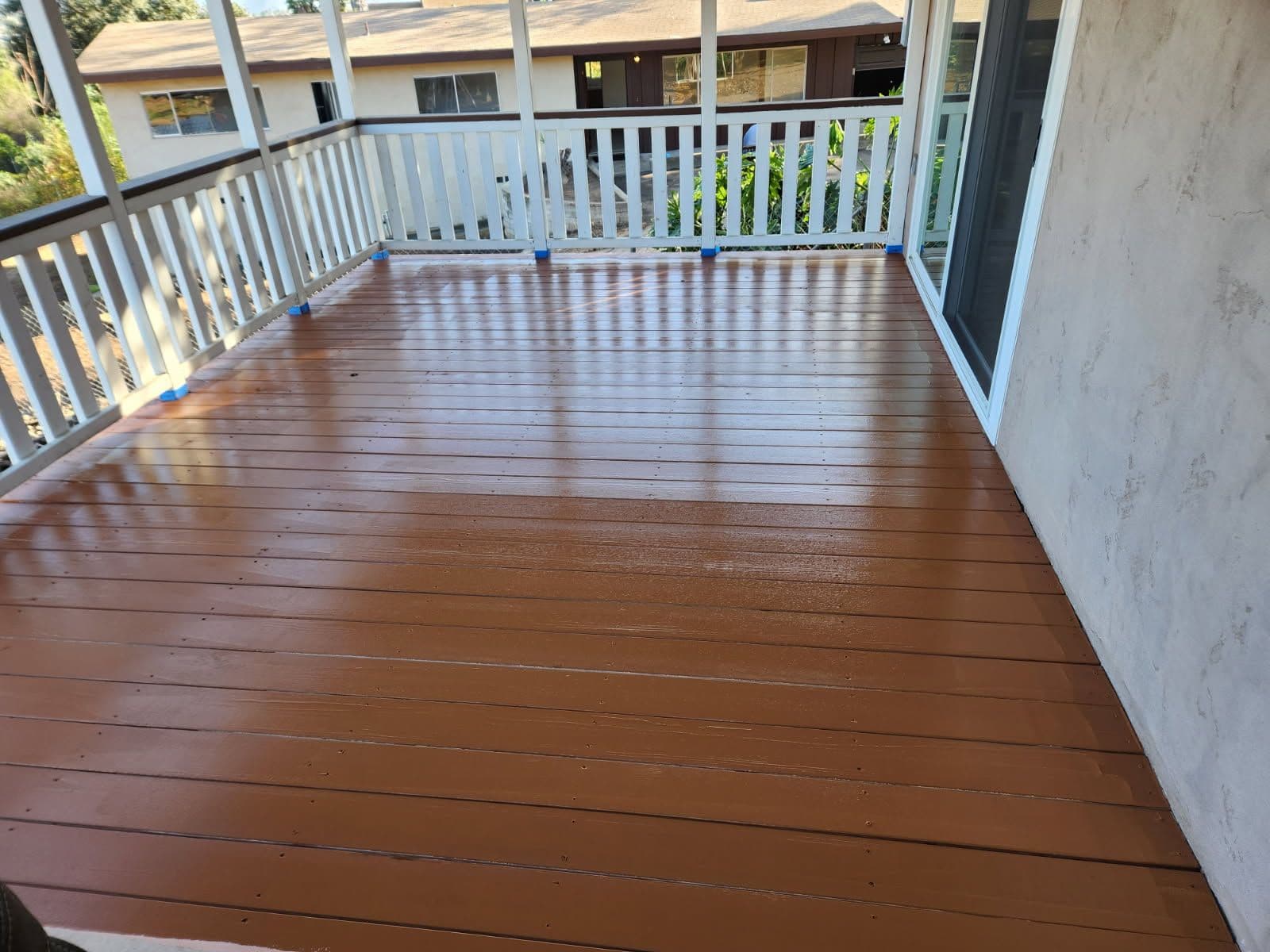 Gallery photos for Elegant Redwood Deck Completion in El Cajon: Image #3