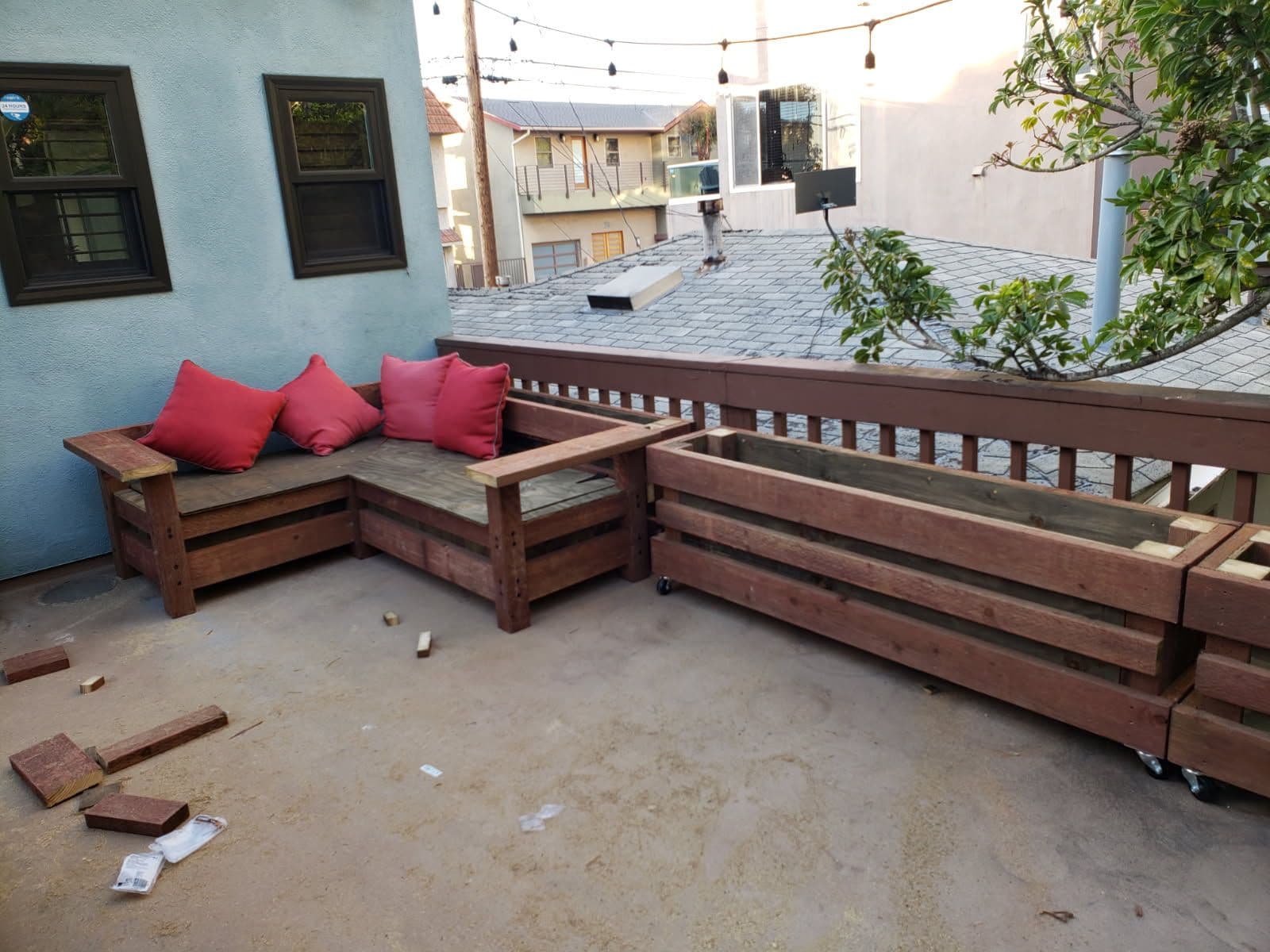 Gallery photos for Cozy Custom Patio Transformation Playa del Rey: Image #1