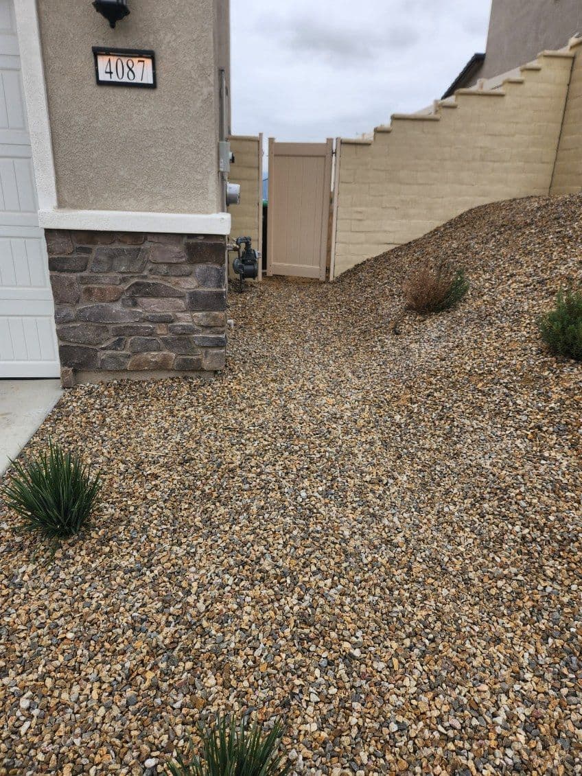 Gallery photos for Expert Concrete Pathway and Retaining Wall Transformation: Image #2